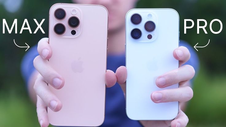 iPhone Pro et iPhone Pro Max côte à côte montrant la différence de format et de taille entre les modèles en 2026.